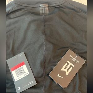 Nike Men’s Shirt
